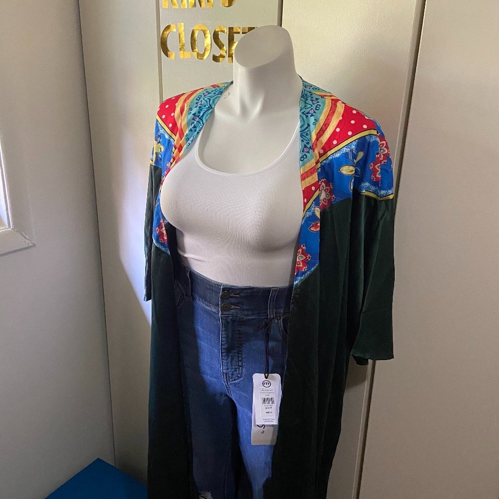 Batwing Sleeve Satin Kimono